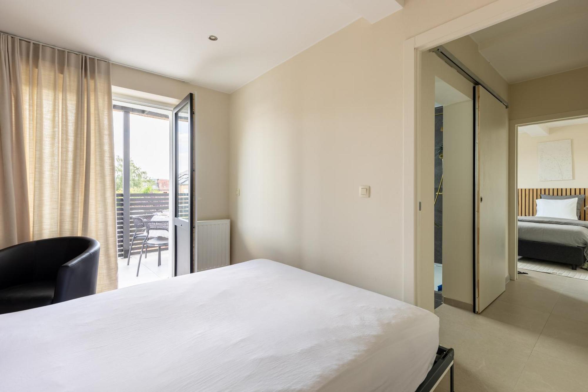The Edgewater Suites - Skyline Namur Exterior photo